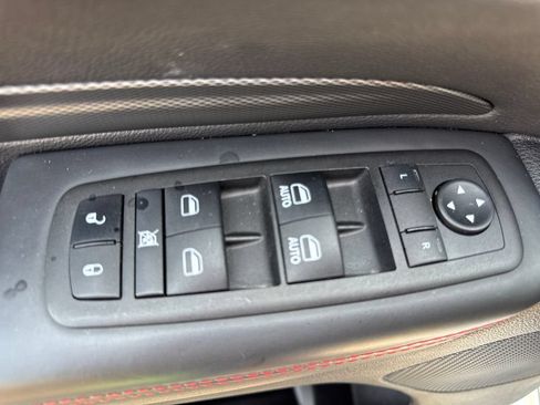 Used 2024 Dodge Durango GT RWD image 20