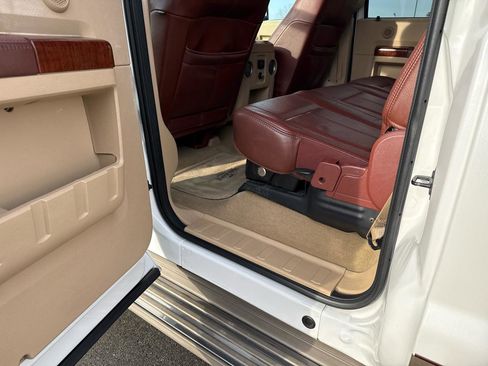 Used 2014 Ford F250 King Ranch image 26