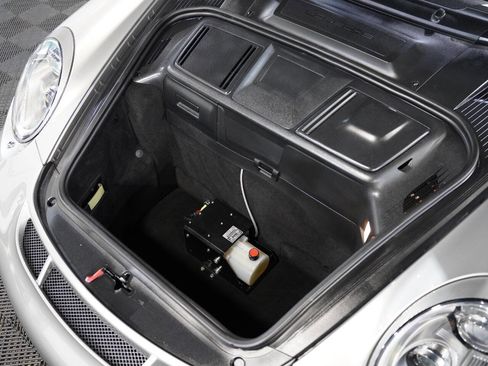 Used 2012 Porsche 911 Carrera 4 GTS image 41