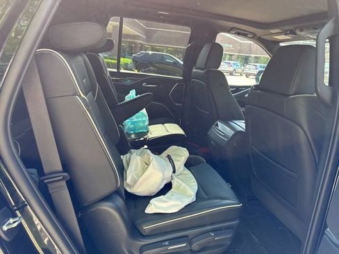 Used 2022 Cadillac Escalade Sport w/ Touring Package AWD/4WD image 11