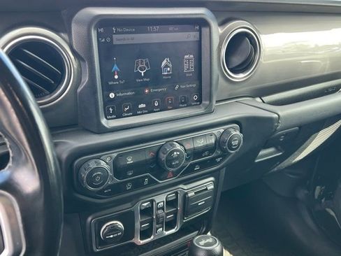 Used 2021 Jeep Wrangler Unlimited Sahara w/ Uconnect 4C Nav & Sound Group AWD/4WD image 22