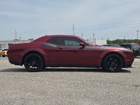 Used 2023 Dodge Challenger R/T Scat Pack RWD image 6