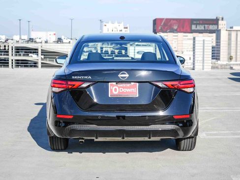Used 2025 Nissan Sentra SV w/ Trunk Package FWD image 7