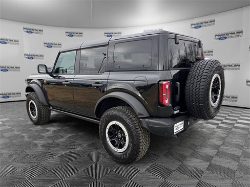 New 2025 Ford Bronco Badlands w/ Sasquatch Package image 3