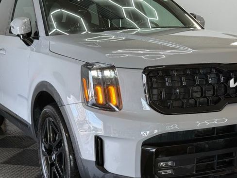 Used 2024 Kia Telluride SX X-Line AWD/4WD image 3