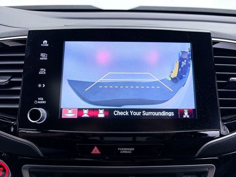 Used 2021 Honda Ridgeline Black Edition image 7