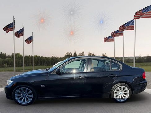 Used 2011 BMW 328i xDrive 328i xDrive Sedan 4D image 4