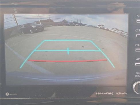 Used 2020 Toyota Corolla XLE image 12