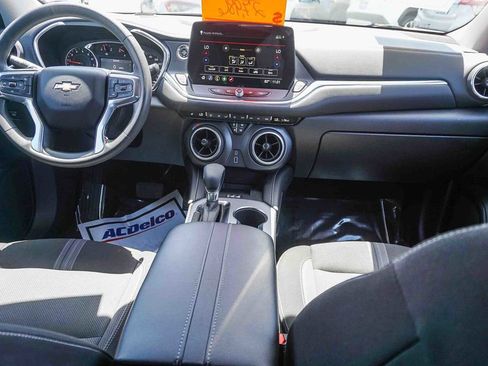 Used 2024 Chevrolet Blazer LT w/ Convenience Package FWD image 14
