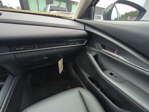 New 2026 MAZDA CX-30 AWD 2.5 S w/ Select Sport Pkg image 17