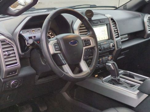 Used 2016 Ford F150 Platinum w/ Equipment Group 701A Luxury image 10