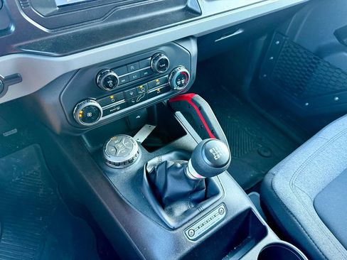 Used 2023 Ford Bronco 2-Door w/ Sasquatch Package image 16