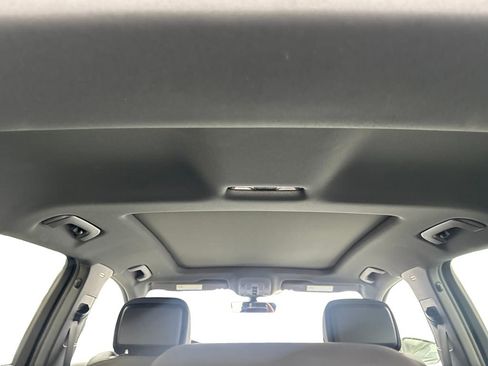 Used 2024 Audi Q3 2.0T Premium Plus w/ Premium Plus Package image 75