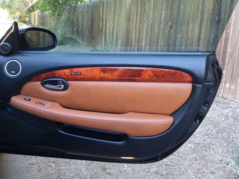 Used 2002 Lexus SC 430 Convertible RWD image 22