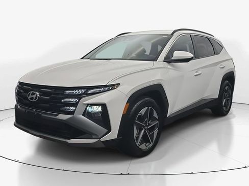 Used 2025 Hyundai Tucson SEL image 5
