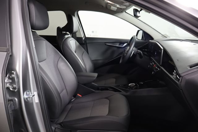Certified 2023 Kia Niro Wind w/ Wind Preserve Package FWD image 11