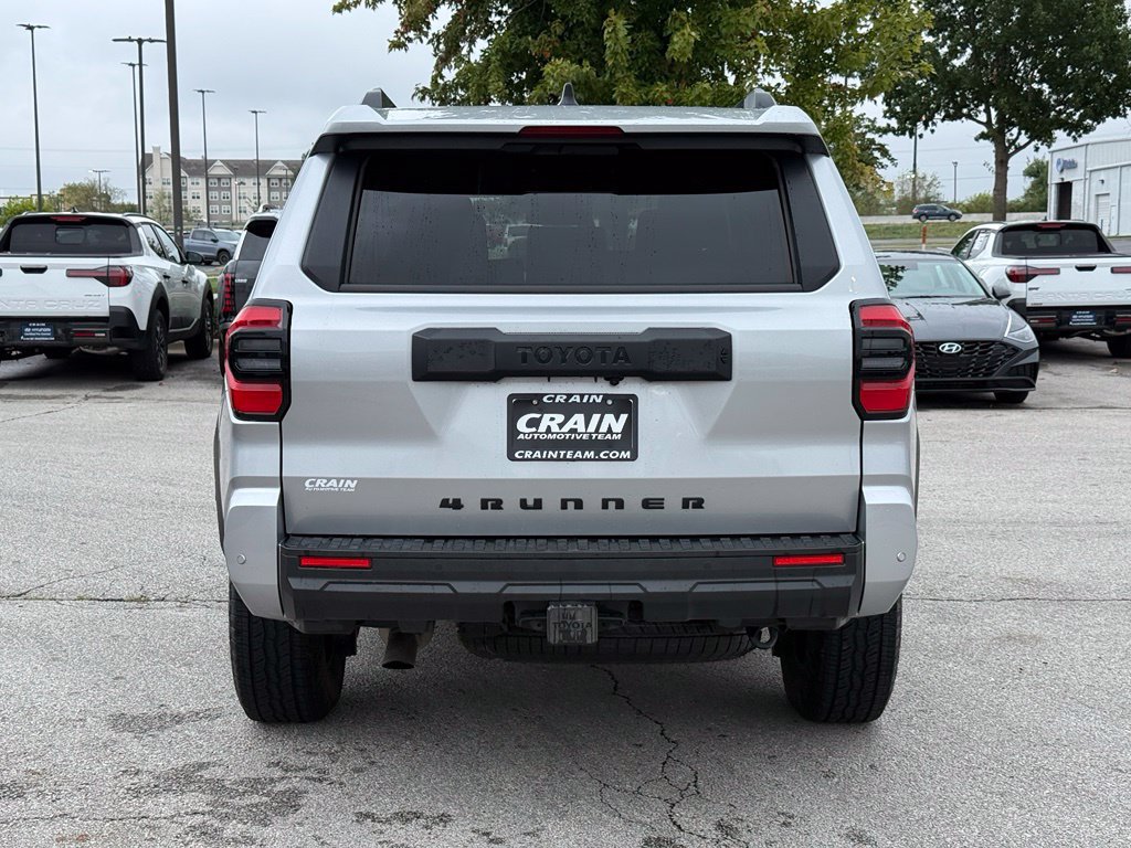 Used 2025 Toyota 4Runner TRD Off-Road AWD/4WD image 6
