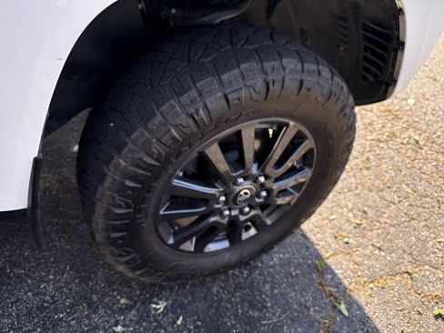 Used 2023 Toyota 4Runner SR5 AWD/4WD image 20