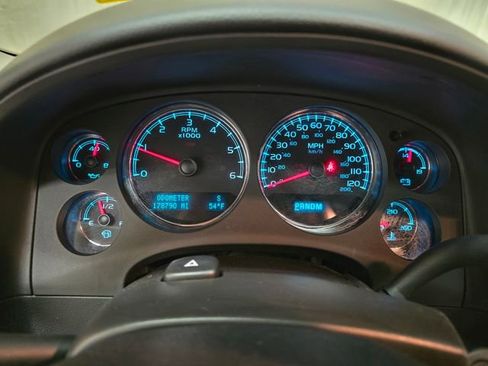 Used 2013 GMC Yukon XL SLT w/ Regional Value Package image 20