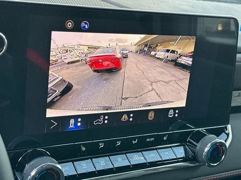 New 2025 Chevrolet Colorado Z71 w/ Midnight Edition image 21