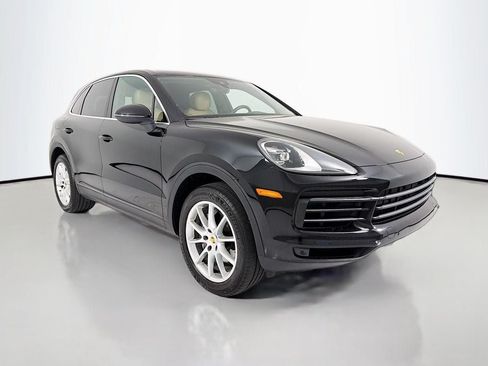 Certified 2019 Porsche Cayenne AWD/4WD image 7