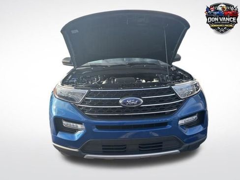 Used 2023 Ford Explorer XLT w/ Equipment Group 202A AWD/4WD image 42