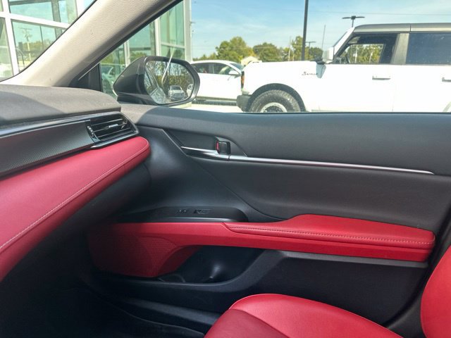 Used 2022 Toyota Camry XSE w/ Cold Weather Package FWD image 27