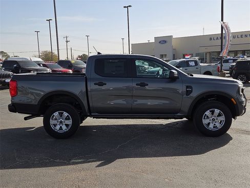 New 2025 Ford Ranger XL image 6