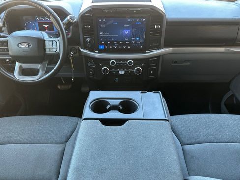 Used 2024 Ford F150 XLT RWD image 13