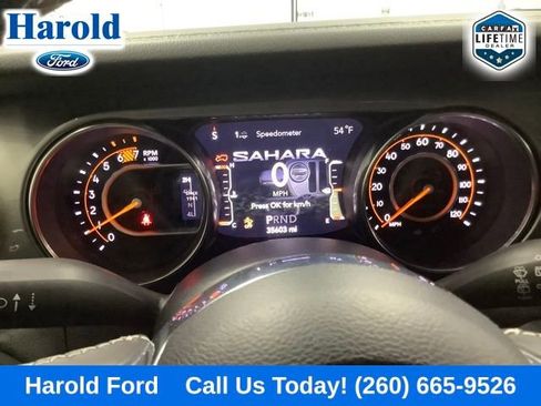 Used 2020 Jeep Wrangler Unlimited Sahara AWD/4WD image 15