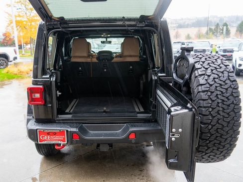 Used 2020 Jeep Wrangler Unlimited Rubicon image 34