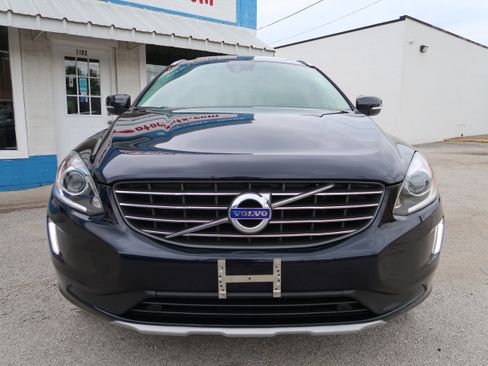 Used 2017 Volvo XC60 T6 Inscription w/ Preferred Option Package AWD/4WD image 9