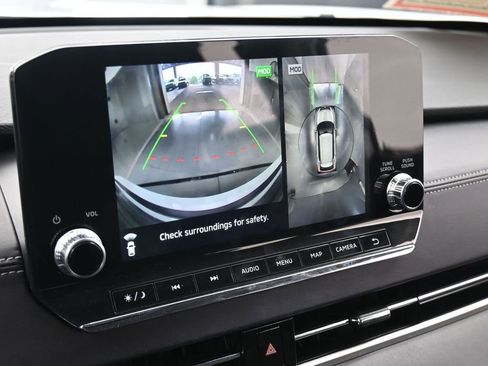 Used 2023 Mitsubishi Outlander SE image 26