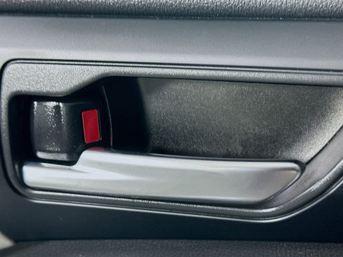 Certified 2024 Toyota Highlander XLE image 14