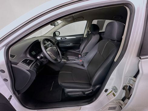 Used 2017 Nissan Sentra S FWD image 13