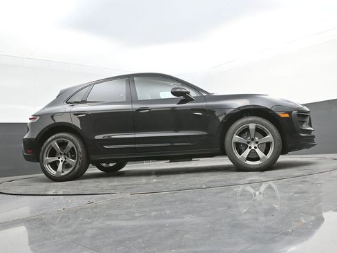 New 2025 Porsche Macan image 35