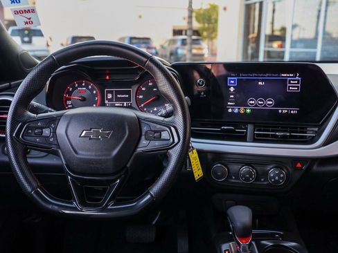 Used 2024 Chevrolet Trax RS w/ Driver Confidence Package image 22