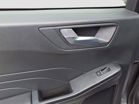 Used 2023 Ford Escape ST-Line image 8