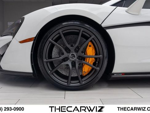 Used 2016 McLaren 570S Coupe RWD image 13