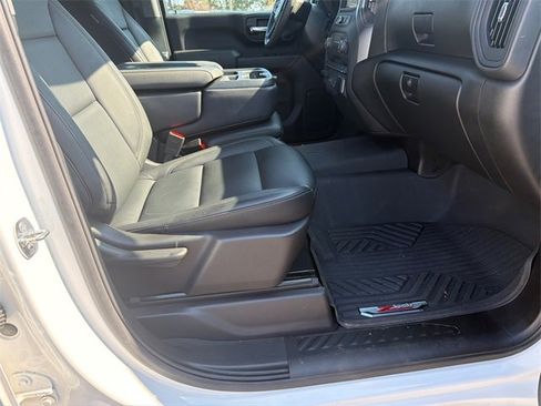 Used 2024 Chevrolet Silverado 2500 Custom w/ Custom Value Package image 13