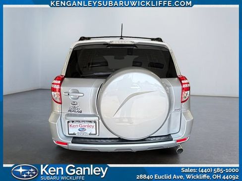 Used 2012 Toyota RAV4 Limited w/ Navigation Value Pkg AWD/4WD image 4