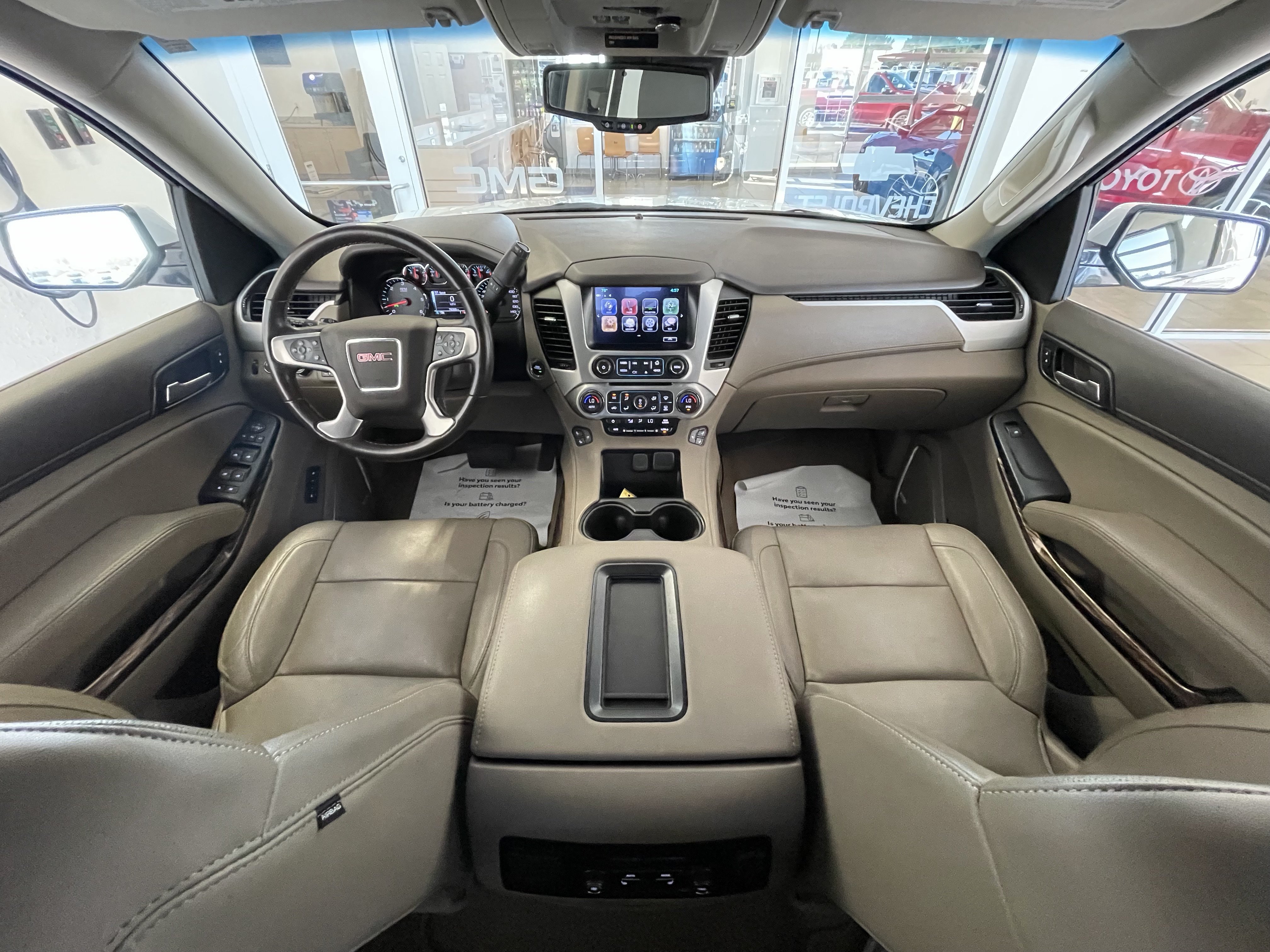Certified 2019 GMC Yukon SLT w/ Premium Edition AWD/4WD image 35