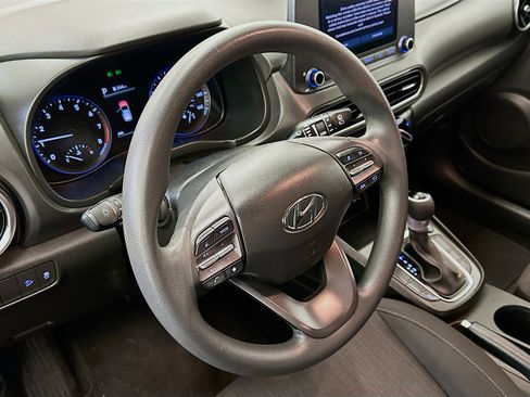 Used 2023 Hyundai Kona SEL image 18
