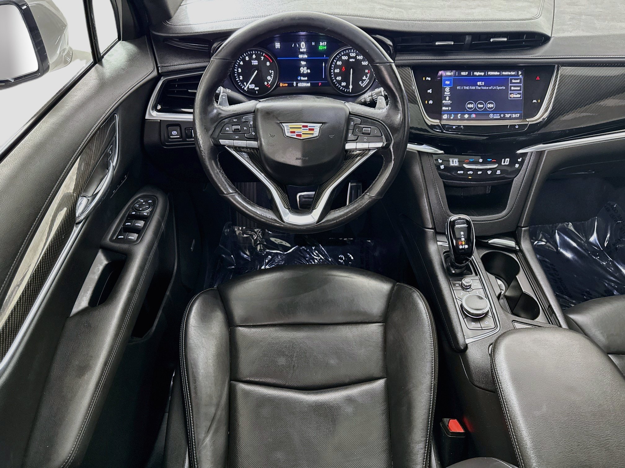 Used 2022 Cadillac XT6 Sport w/ Technology Package AWD/4WD image 25