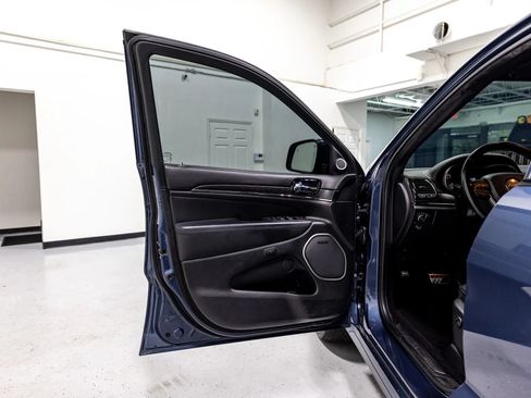 Used 2021 Jeep Grand Cherokee High Altitude AWD/4WD image 36