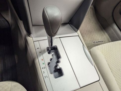 Used 2009 Toyota Camry LE image 13