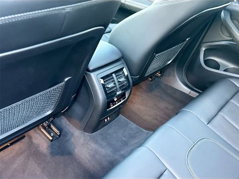 Used 2023 BMW X3 sDrive30i w/ Convenience Package image 28