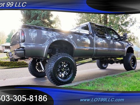 Used 2004 Ford F250 Harley-Davidson image 9