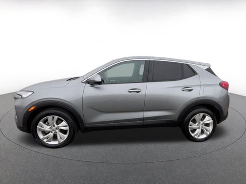 Used 2025 Buick Encore GX Preferred image 9