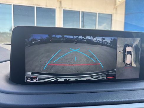 Used 2022 Lexus RX 350 FWD w/ Premium Package image 9